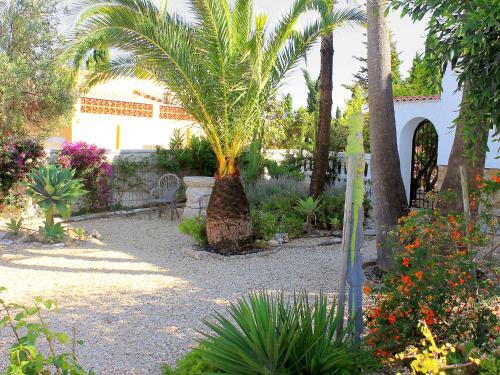 Holiday Home Casa De Las Rosas
