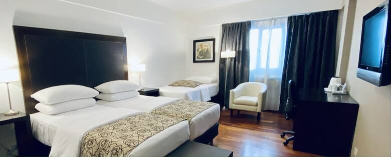 Tolosa Hotel