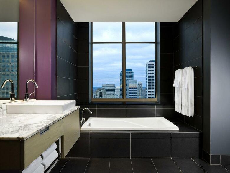 Hotel W Minneapolis- The Foshay