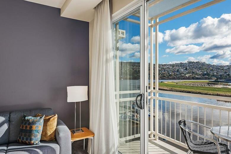 Hotel Peppers Seaport