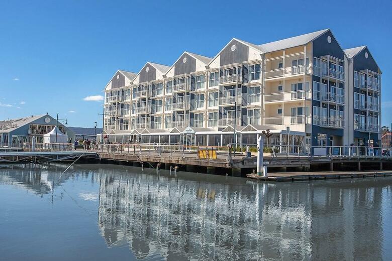 Hotel Peppers Seaport