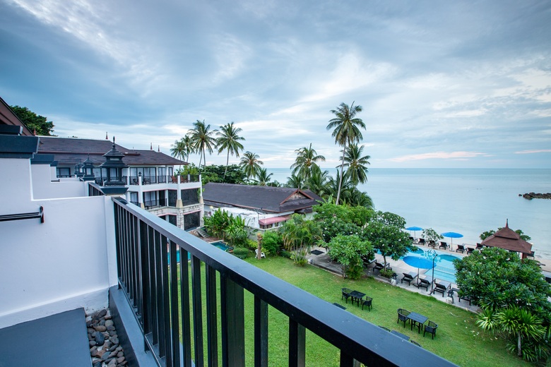 Hotel Samaya Bura
