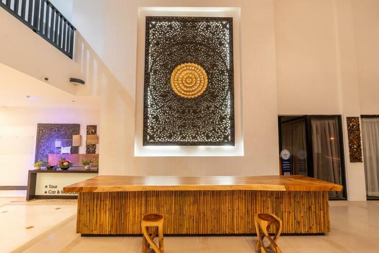 Hotel Samaya Bura