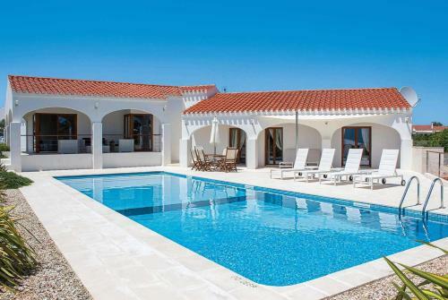 Villa Dili Dali