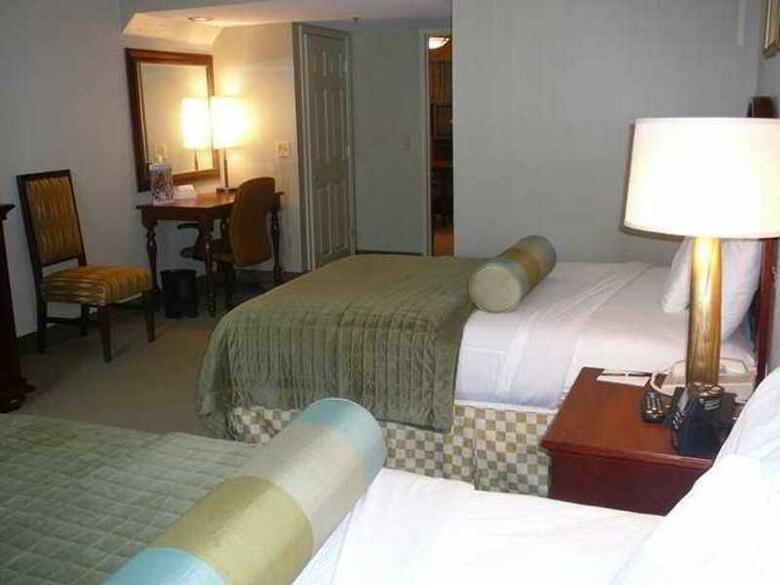 Hotel Embassy Suites Nashville - Airport