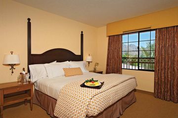 Embassy Suites La Quinta - Hotel & Spa