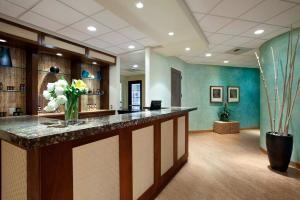 Embassy Suites La Quinta - Hotel & Spa