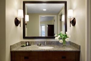 Embassy Suites La Quinta - Hotel & Spa