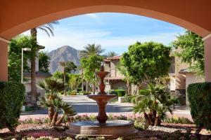 Embassy Suites La Quinta - Hotel & Spa