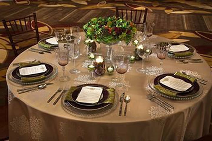 Doubletree Hotel & Exec. Meeting Ctr. Portland-lloyd Center