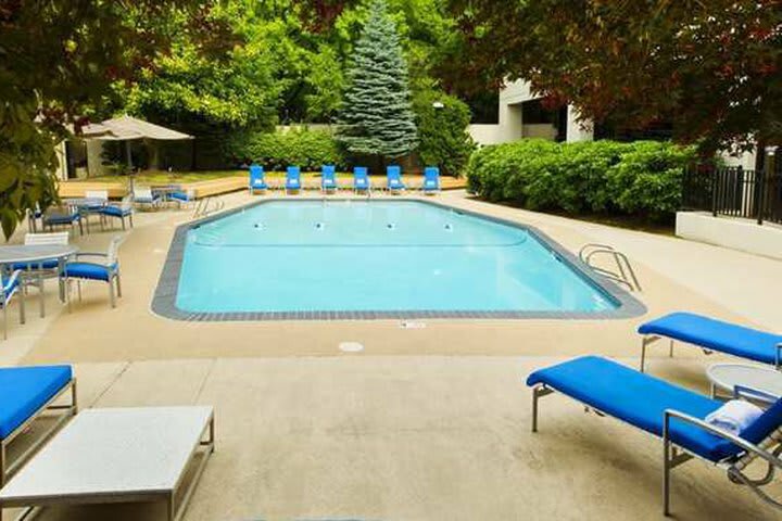 Doubletree Hotel & Exec. Meeting Ctr. Portland-lloyd Center