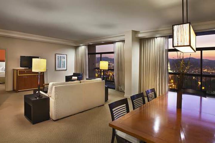 Doubletree Hotel & Exec. Meeting Ctr. Portland-lloyd Center