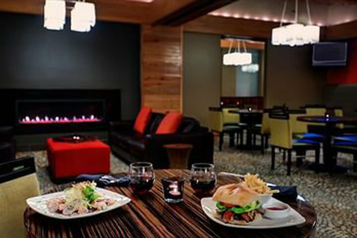 Doubletree Hotel & Exec. Meeting Ctr. Portland-lloyd Center