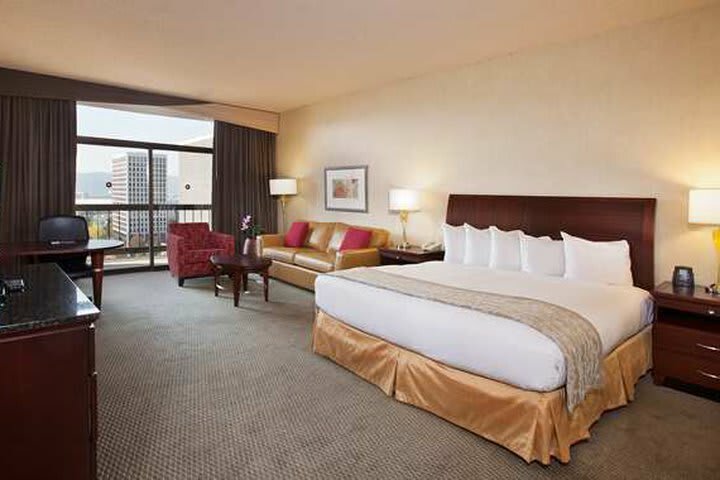 Doubletree Hotel & Exec. Meeting Ctr. Portland-lloyd Center