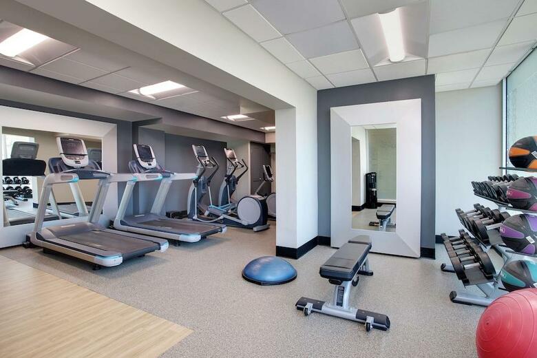 Hotel Embassy Suites Tampa - Downtown Convention Center