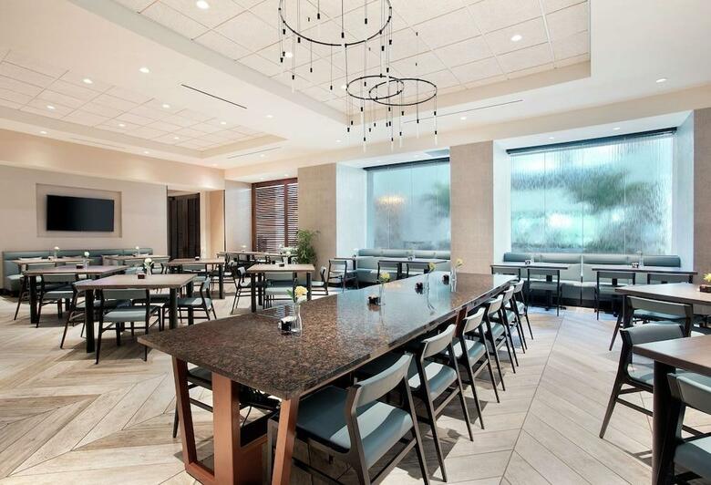 Hotel Embassy Suites Tampa - Downtown Convention Center