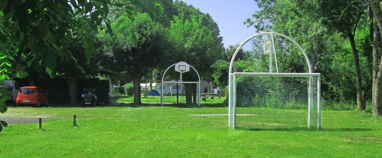 Camping Val De Boutonne