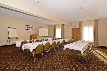 Hotel Express By Holiday Inn Chattanooga (east Ridge)