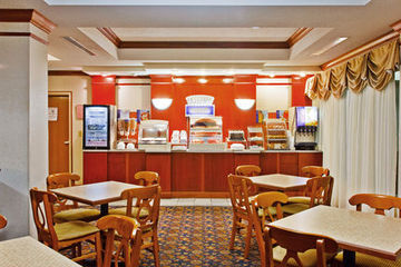 Hotel Express By Holiday Inn Chattanooga (east Ridge)