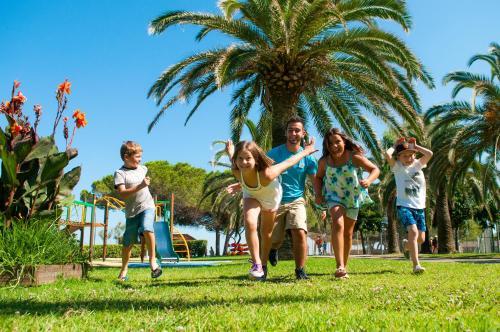 Le Village Des Isles