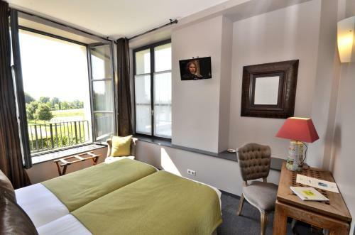 Hotel Auberge Du Ch�teau Bleu