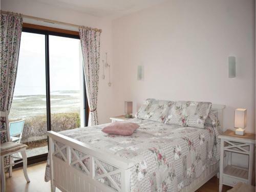 Holiday Home A Rue De Port L'epine