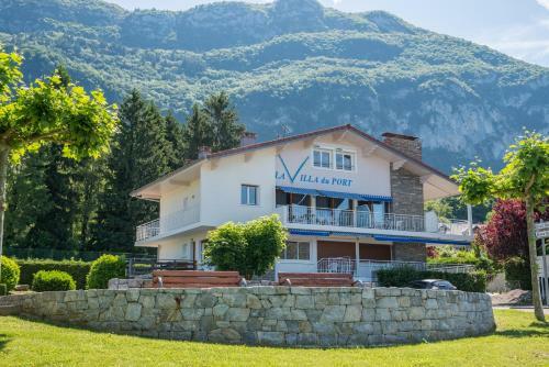 Apartamentos La Villa Du Port