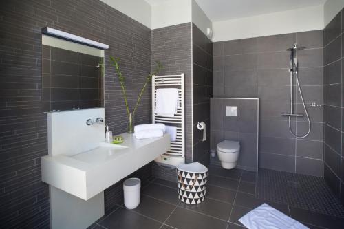 Apartamentos Les Fleurines Appart'hotel