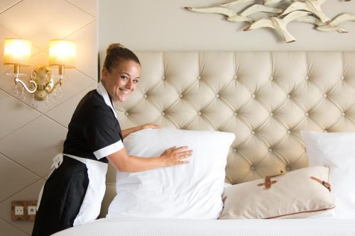 Grand Hotel Des Sablettes Plage, Curio Collection By Hilton