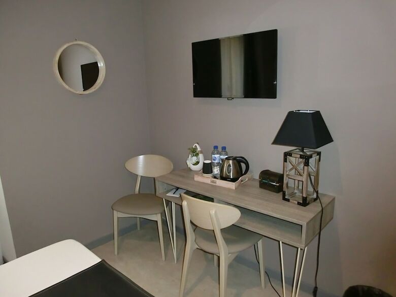 Hotel Sur Le Quai