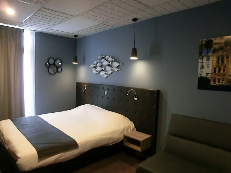 Hotel Sur Le Quai