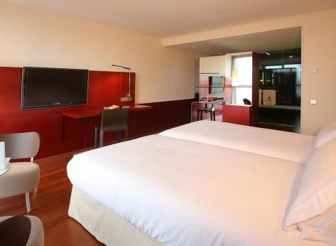 Hotel Reina Petronila