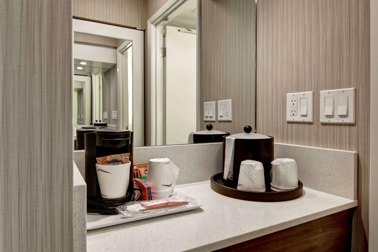 Hotel Hampton Inn & Suites Calgary-airport Canada