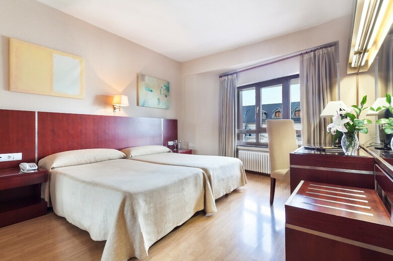 Hotel Crisol Riosol