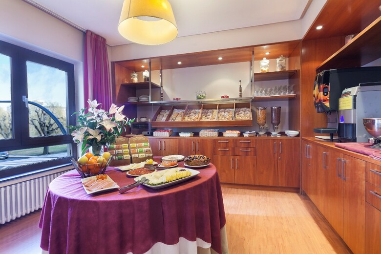 Hotel Crisol Riosol