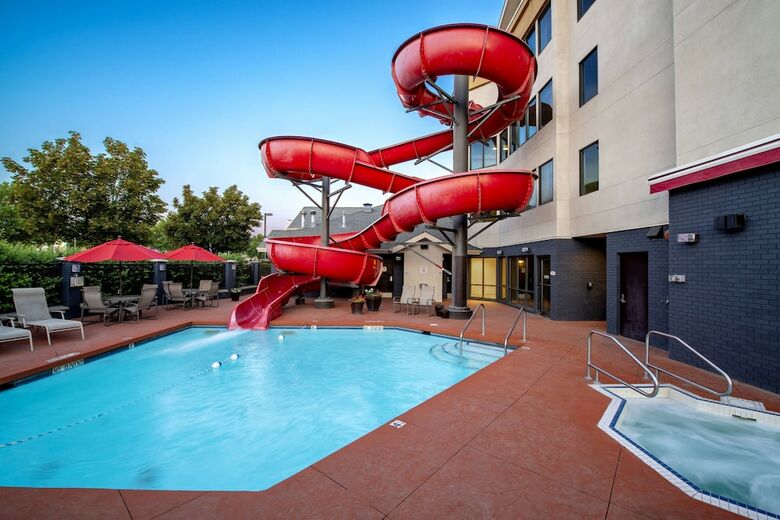 Hotel Fairfield Inn & Suites By Marriott Kelowna - Studio Suite Cb