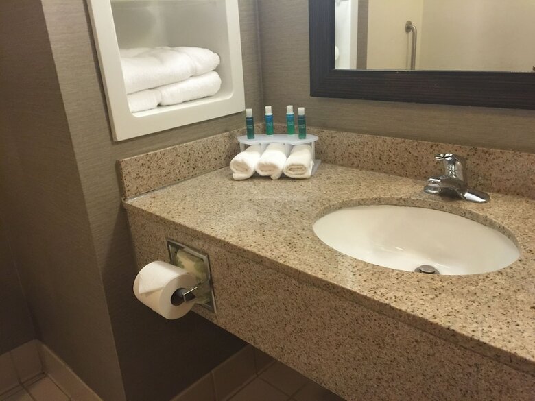 Holiday Inn Express Hotel & Suites Pittsburgh-south Side