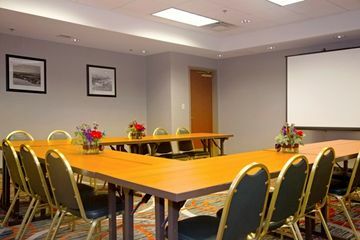 Holiday Inn Express Hotel & Suites Pittsburgh-south Side