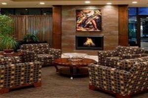Hotel Holiday Inn Suites