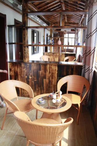 Hostal Mogan Guyue Guesthouse