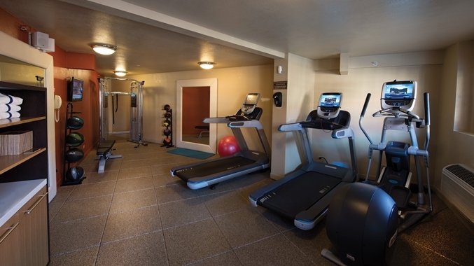 Hotel Embassy Suites Williams Center