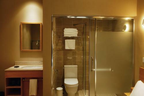 Pin Cheng Hotel