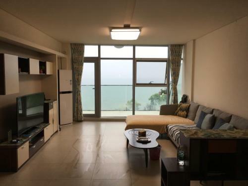 Lvditaipinglake International Apartment