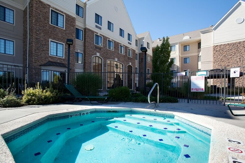 Hotel Staybridge Suites Denver-cherry Creek