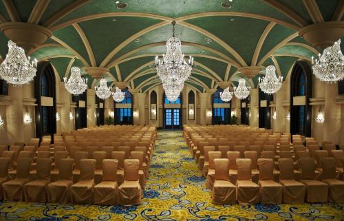 Royal Grace Hotel Optics Valley Wuhan