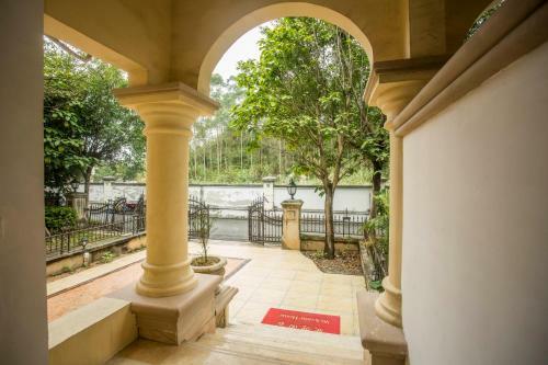 Qing Yuan Gap Pin Hui Ai Li She Spa Villa