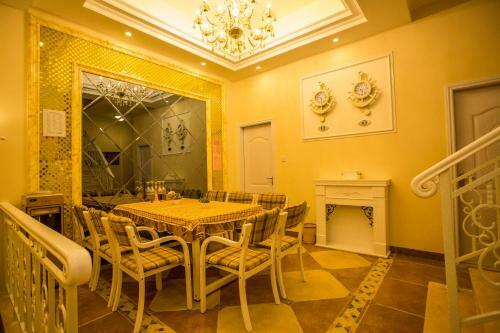 Qing Yuan Gap Pin Hui Ai Li She Spa Villa