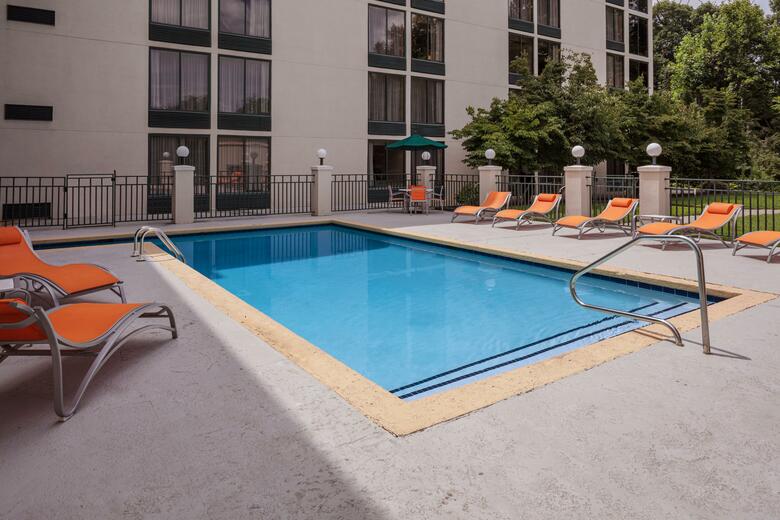 Hotel Holiday Inn Asheville - Biltmore West