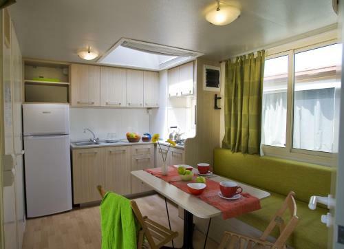 Camping Village Jolly