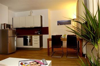 Towns Apartments